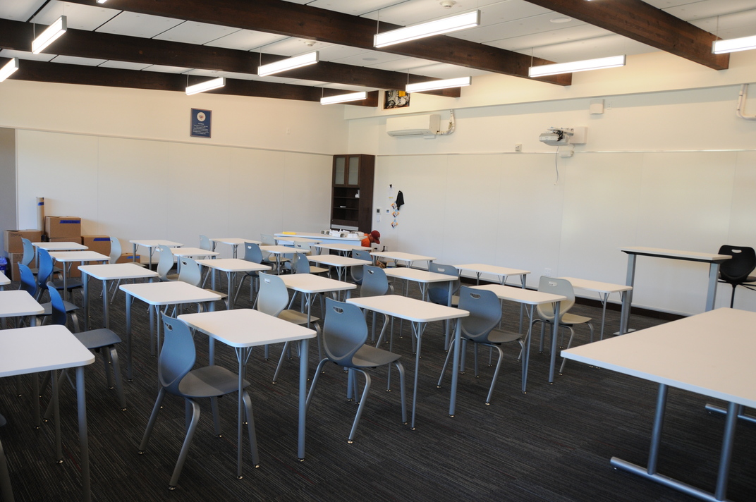 Justin-Siena Classrooms (3)