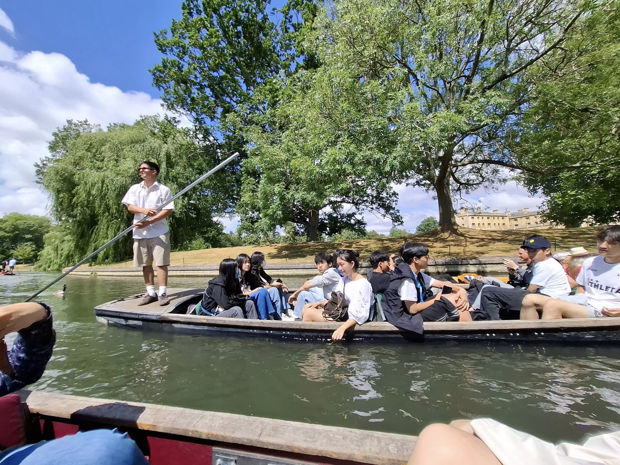 518298744_4976475242578567_2236741905086604704_n (1)